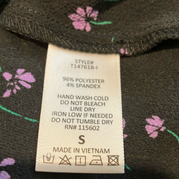 NWT Lush Black and Purple Wrap Blouse with Short Sleeves - Picture 9 of 10